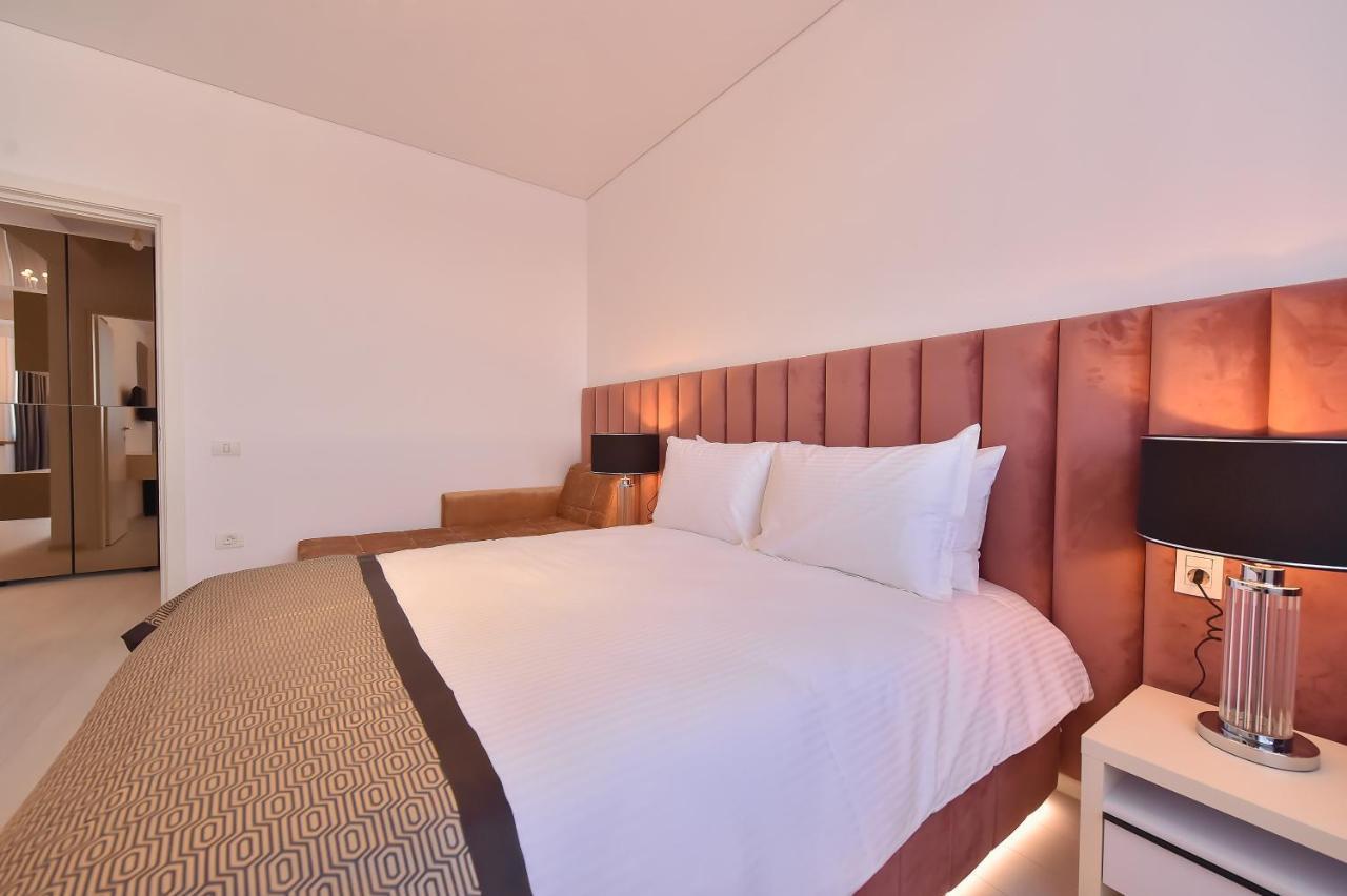 Hotel Building Stefan Resort I Năvodari Екстериор снимка