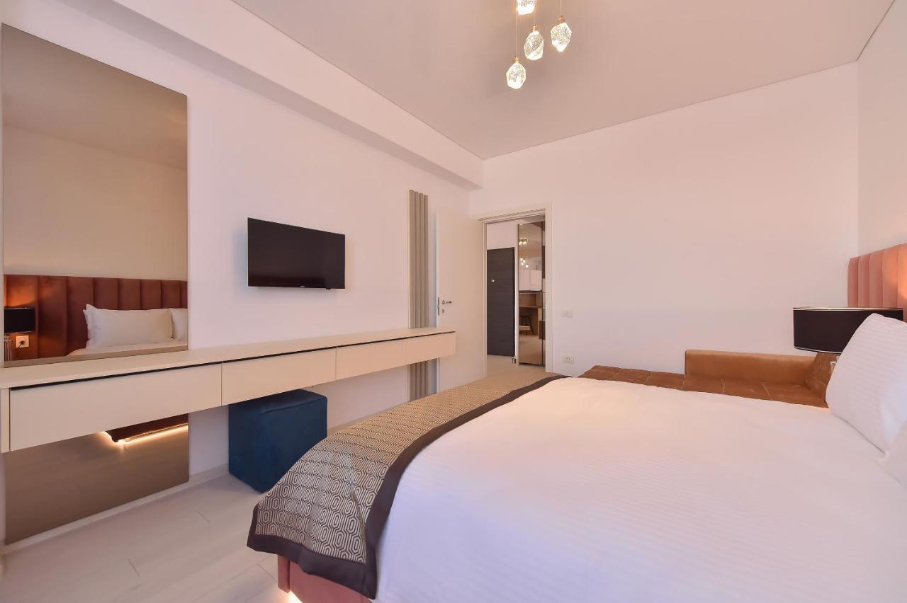 Hotel Building Stefan Resort I Năvodari Екстериор снимка