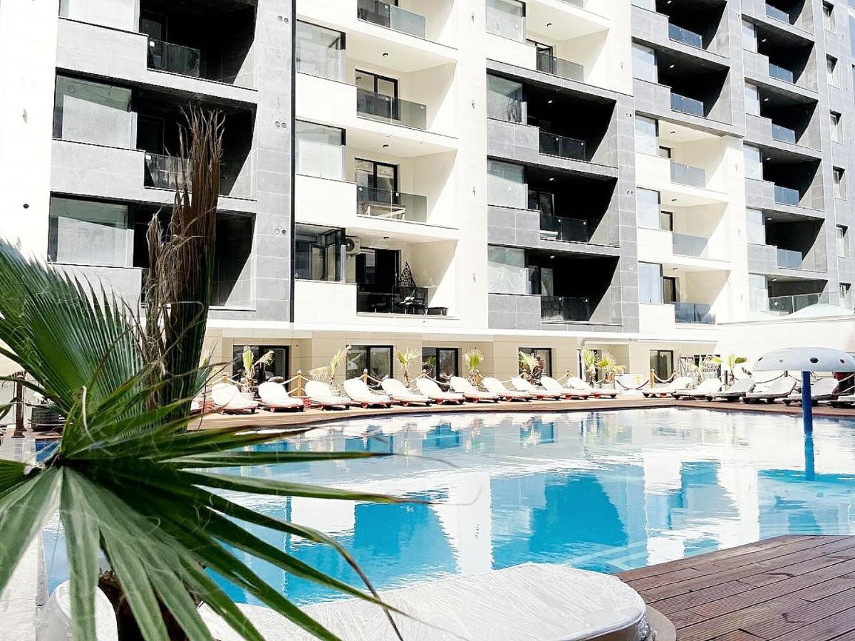 Hotel Building Stefan Resort I Năvodari Екстериор снимка